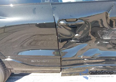 2025 Audi Q6 E-Tron Premium z USA, uszkodzony, nr VIN WA112BGF1SA017336